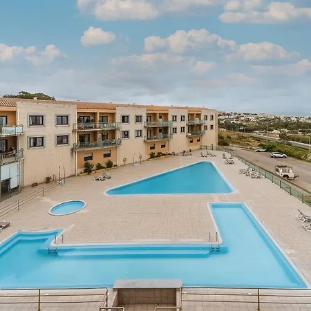 Waves Apartment Ericeira