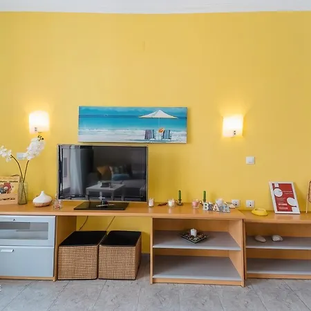 Waves Apartment Ericeira